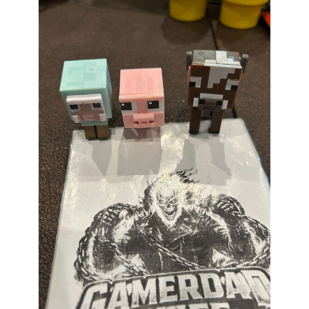 Lot of 3 Minecraft Figures Mojang